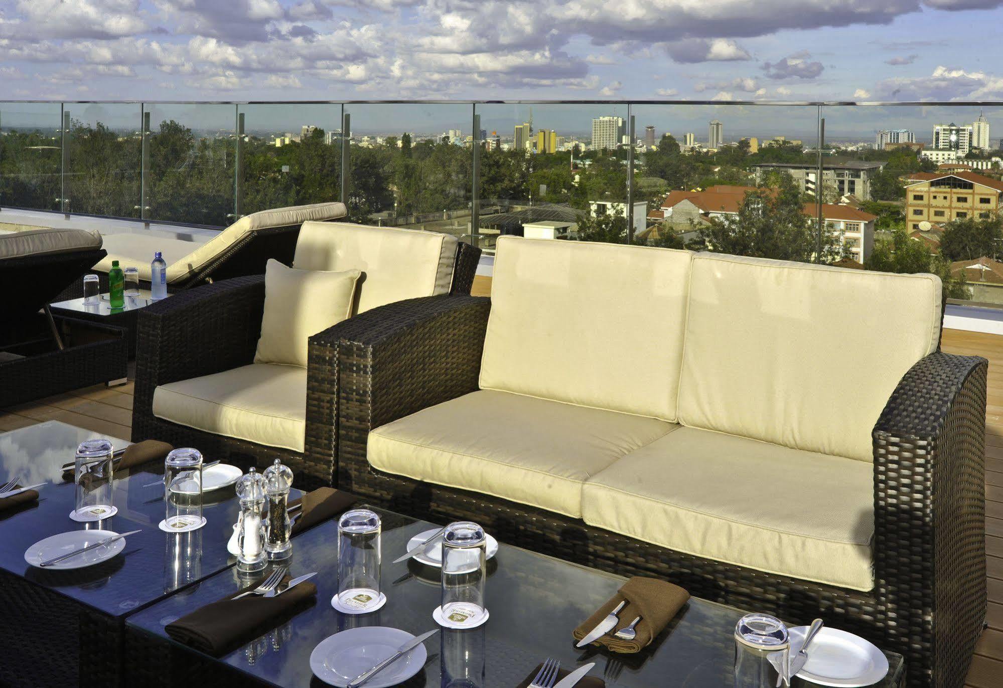 Four Points By Sheraton Nairobi Hurlingham Exteriör bild