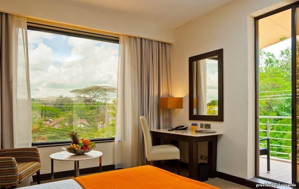 Four Points By Sheraton Nairobi Hurlingham Exteriör bild