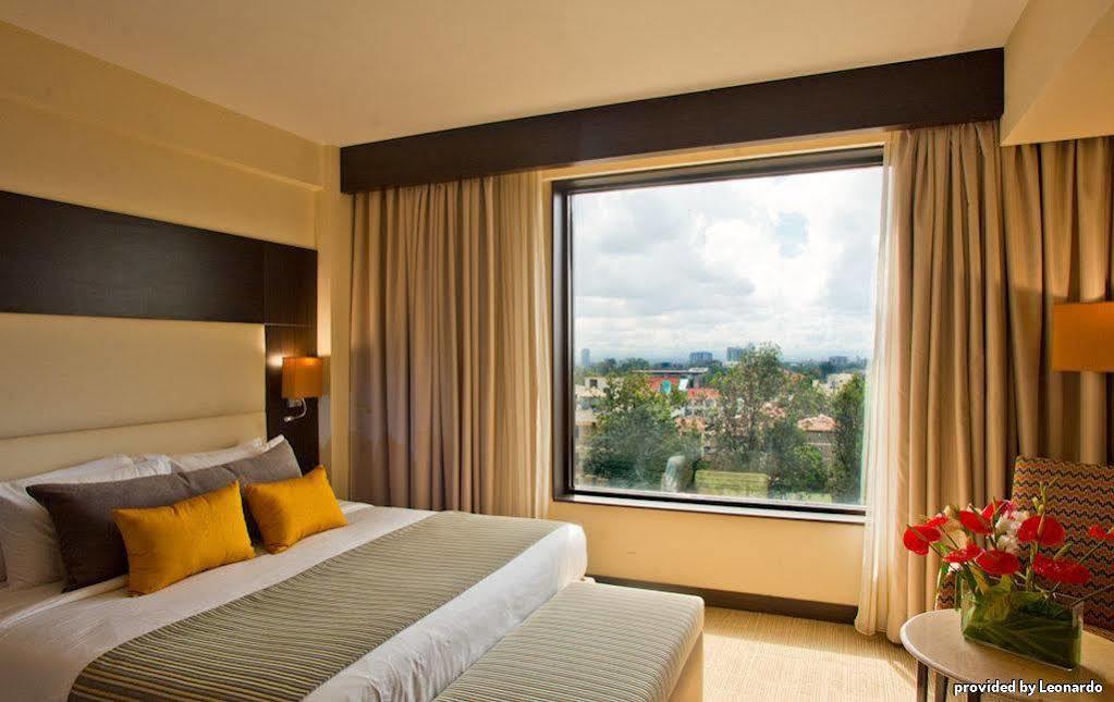 Four Points By Sheraton Nairobi Hurlingham Exteriör bild